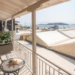 Apartment Manolias Center *